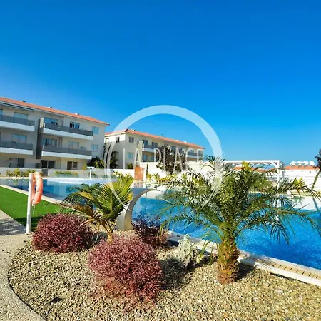 Apartment ♥ Sunny&cozy Family ★ Walk To The Beach☼ Paralimni