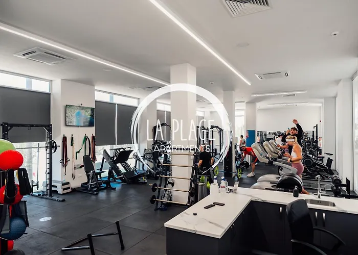 ♥ Sunny&cozy Family ★ Walk To The Beach☼ Appartement Paralímni