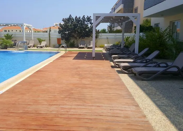 ♥ Sunny&cozy Family ★ Walk To The Beach☼ Paralímni