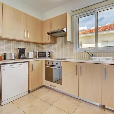 Apartamento ♥ Sunny&cozy Family ★ Walk To The Beach☼