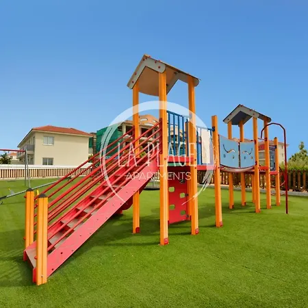 Апартаменты ♥ Sunny&cozy Family ★ Walk To The Beach☼ Паралимни