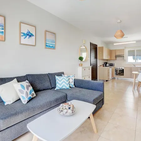 Apartamento ♥ Sunny&cozy Family ★ Walk To The Beach☼