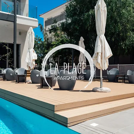 ♥ Sunny&cozy Family ★ Walk To The Beach☼ *