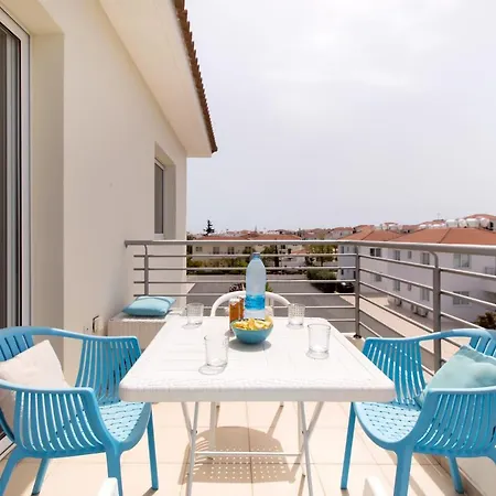 ♥ Sunny&cozy Family ★ Walk To The Beach☼