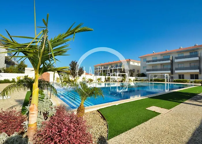 ♥ Sunny&cozy Family ★ Walk To The Beach☼ Paralimni